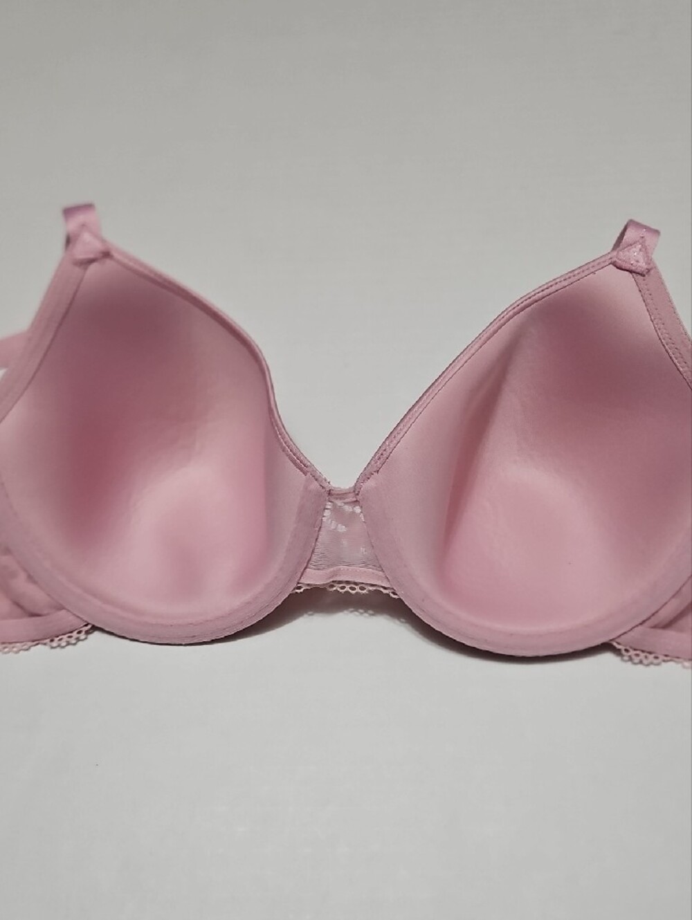 Wacoal Seamless Molded Cups Pink Lace-Trim Underwire Bra Size 36C - Picture 5 of 8